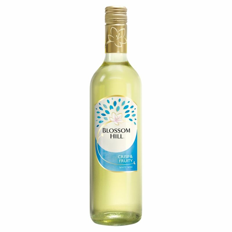 Blossom Hill Crisp & Fruity White Wine 750ml Blossom Hill Crisp & Fruity White Wine 750ml